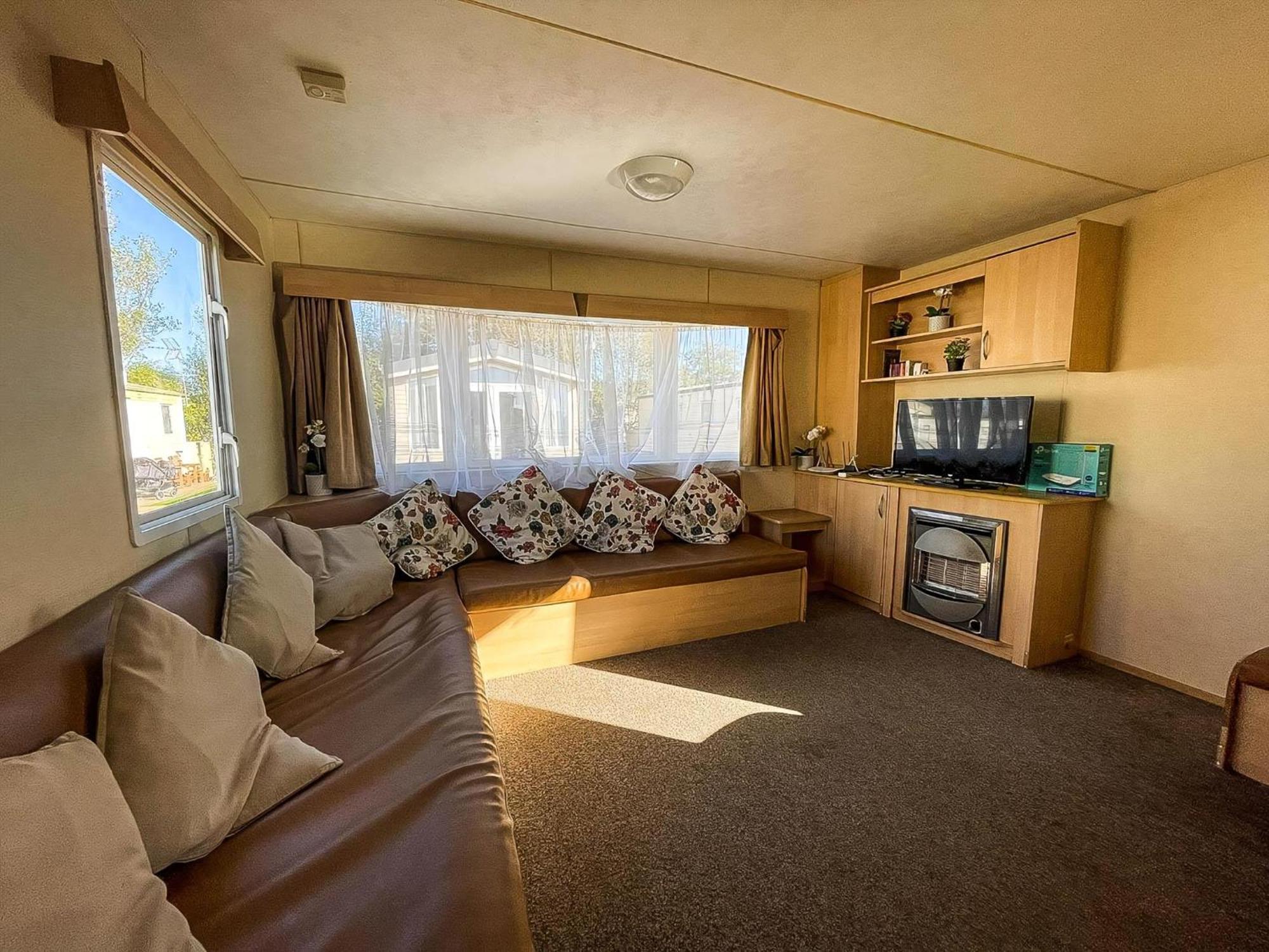 Lovely 8 Berth Caravan At St Osyth Beach Holiday Park Ref 28101G 滨海克拉克顿 外观 照片